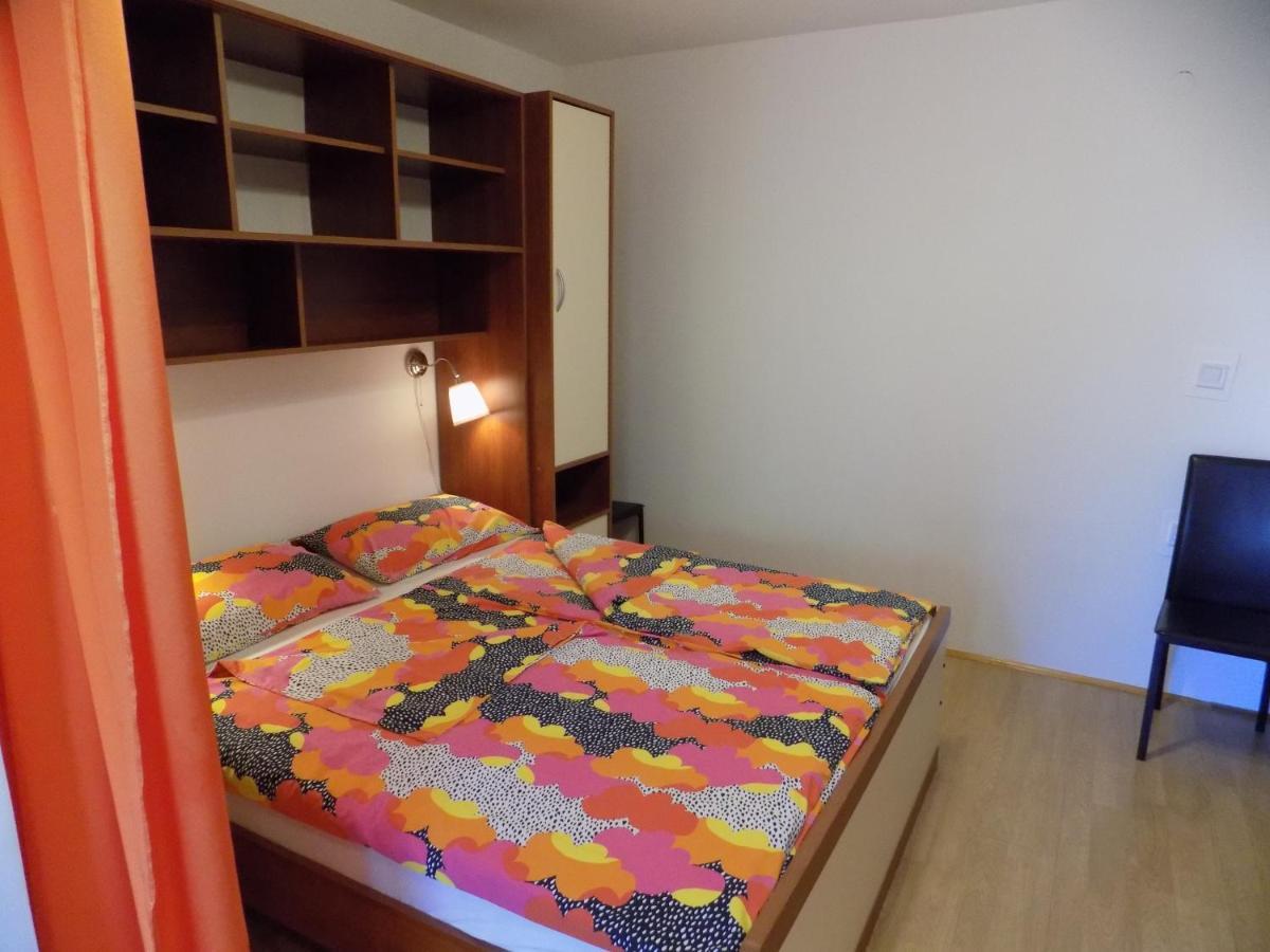 Oriella Apartmans And Room Novigrad Istria Eksteriør billede
